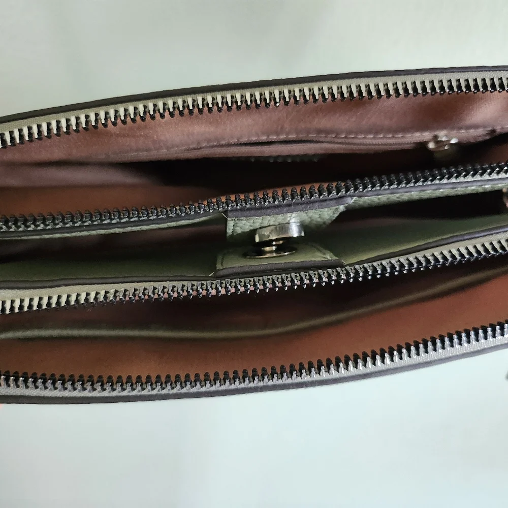 Nanette Lepore Seafoam Green Crossbody bag - Picture 3 of 12